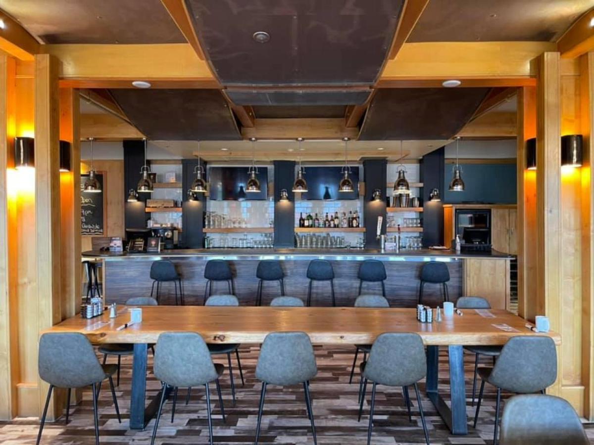 Prestige Hudson Bay Lodge Premier Collection Smithers Extérieur photo